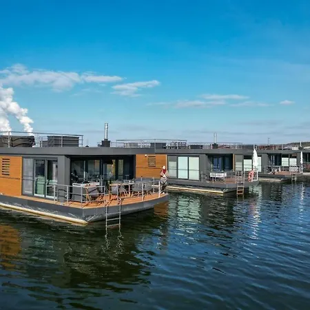 Floatinghouse Bahama Mama 펜션